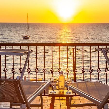 Apartments Oliva Utjeha Εξωτερικό φωτογραφία