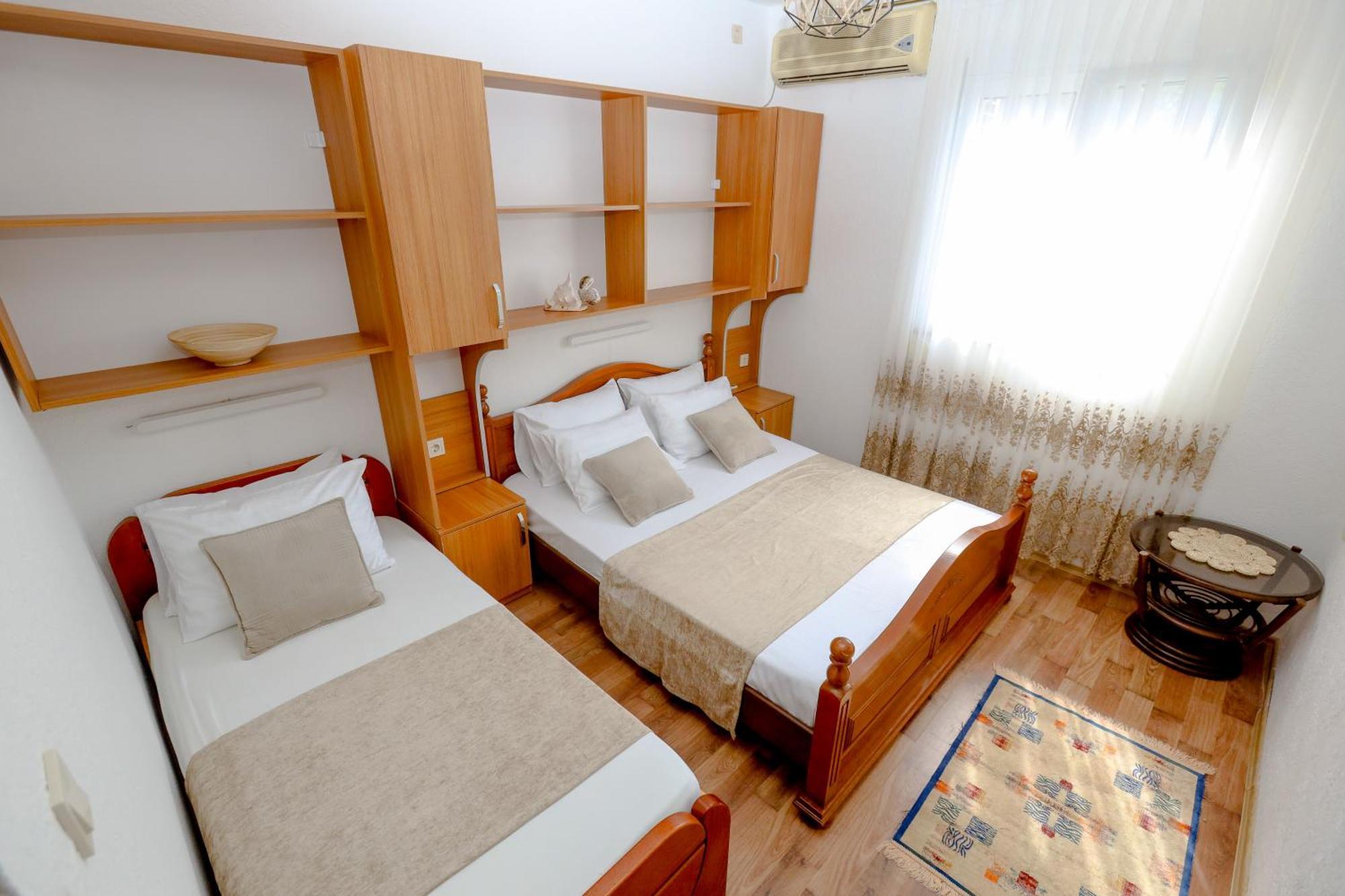 Apartments Oliva Utjeha Εξωτερικό φωτογραφία