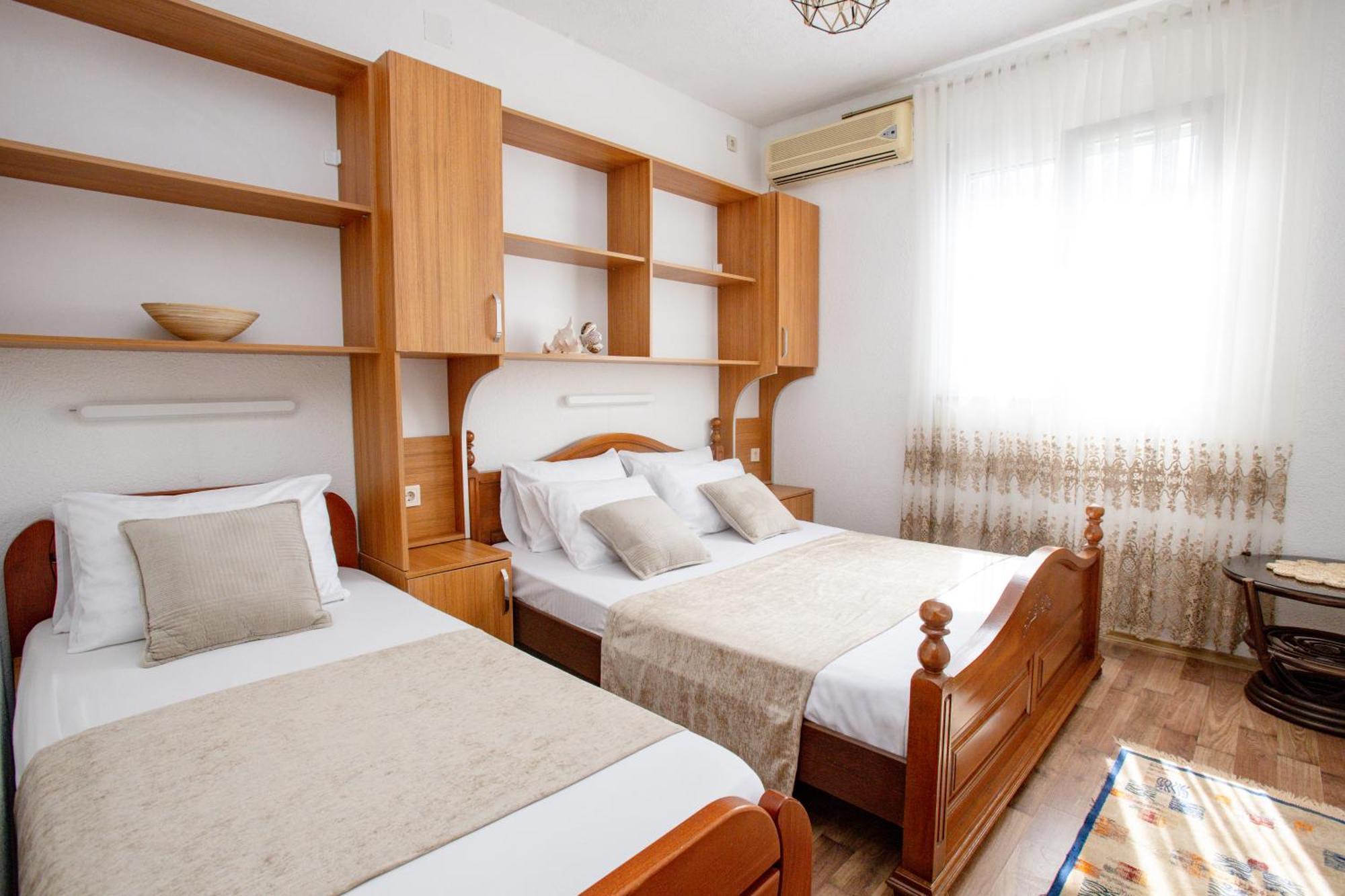 Apartments Oliva Utjeha Εξωτερικό φωτογραφία
