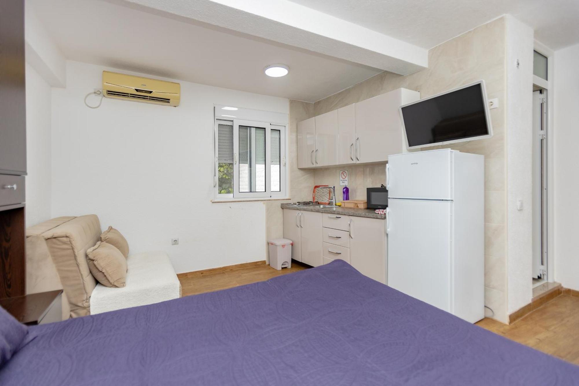 Apartments Oliva Utjeha Εξωτερικό φωτογραφία