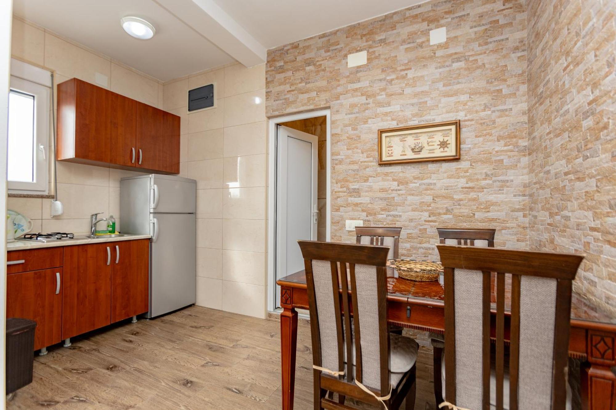 Apartments Oliva Utjeha Εξωτερικό φωτογραφία