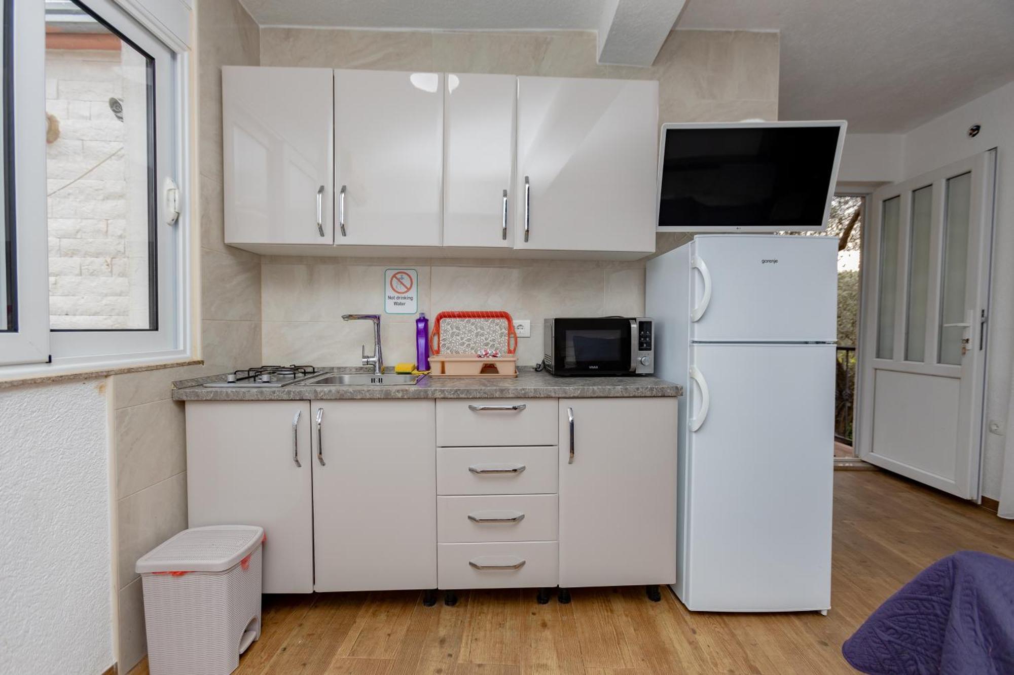 Apartments Oliva Utjeha Εξωτερικό φωτογραφία