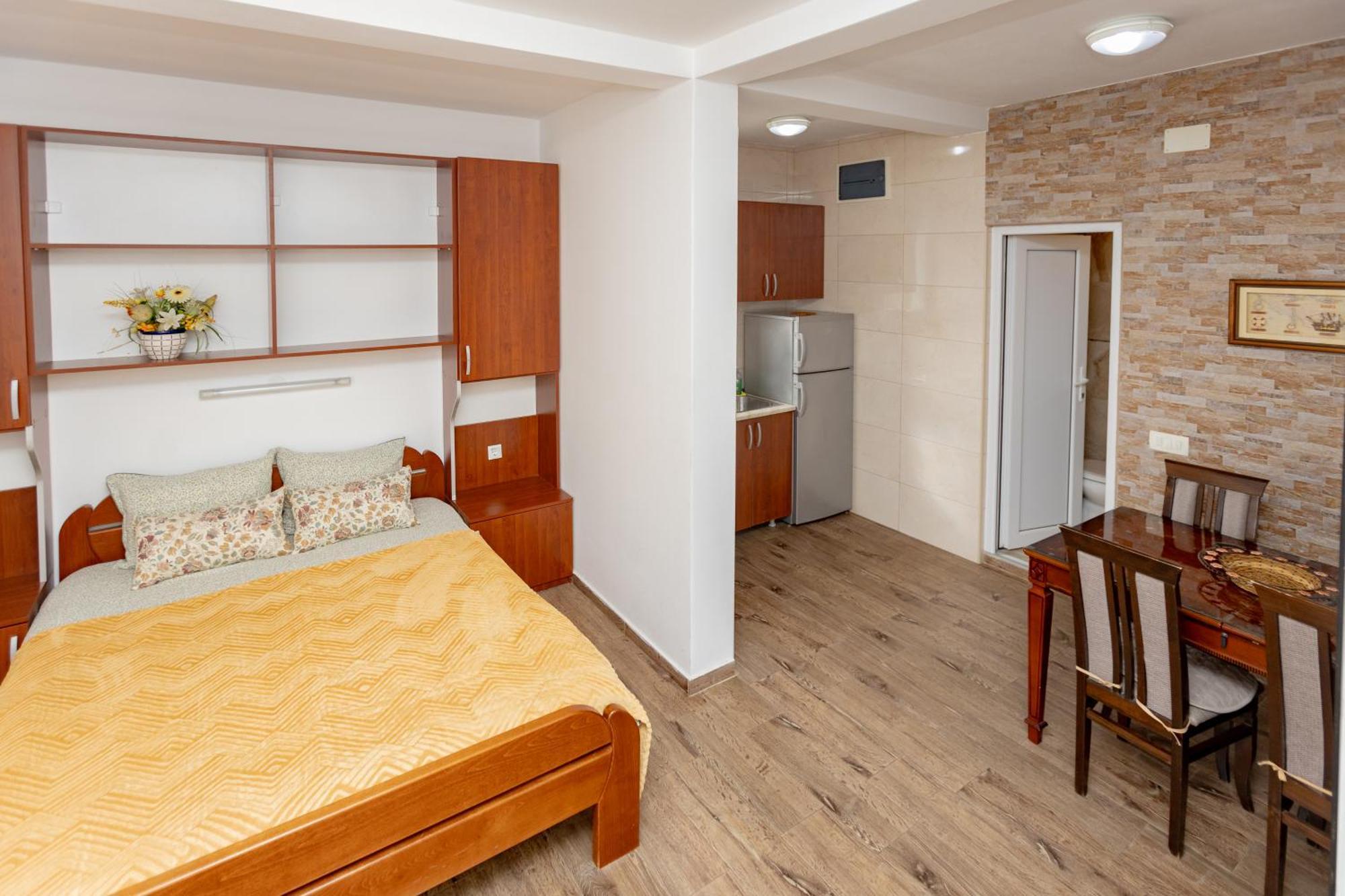 Apartments Oliva Utjeha Εξωτερικό φωτογραφία