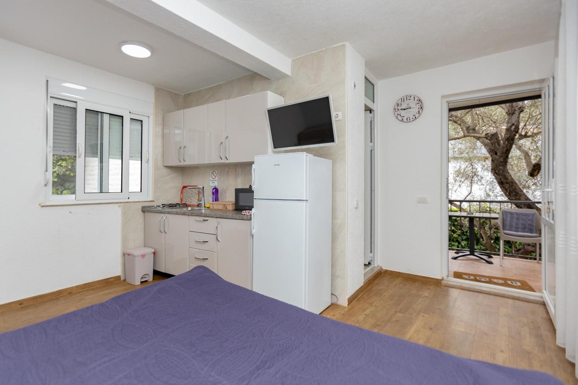 Apartments Oliva Utjeha Εξωτερικό φωτογραφία