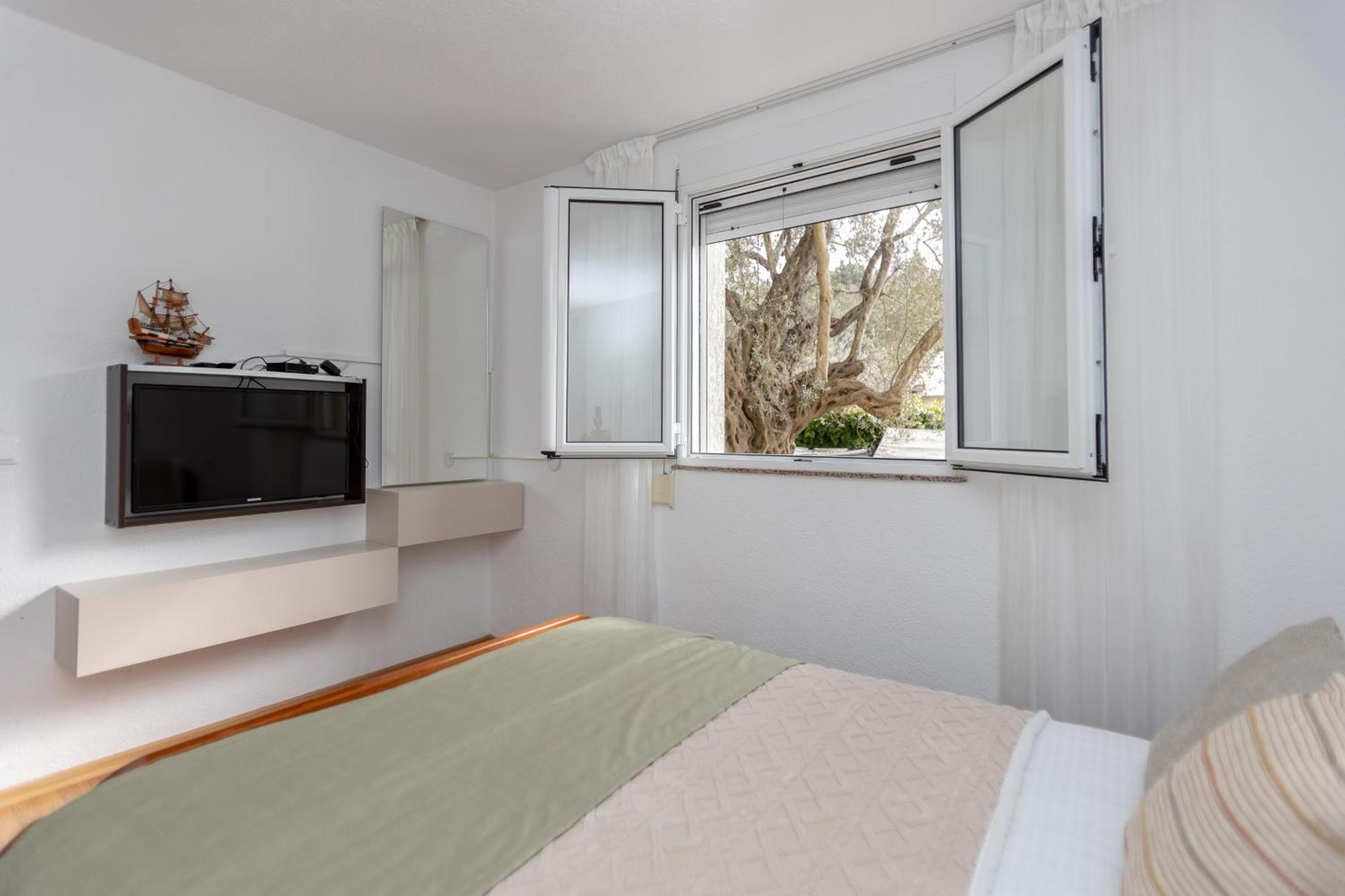 Apartments Oliva Utjeha Εξωτερικό φωτογραφία