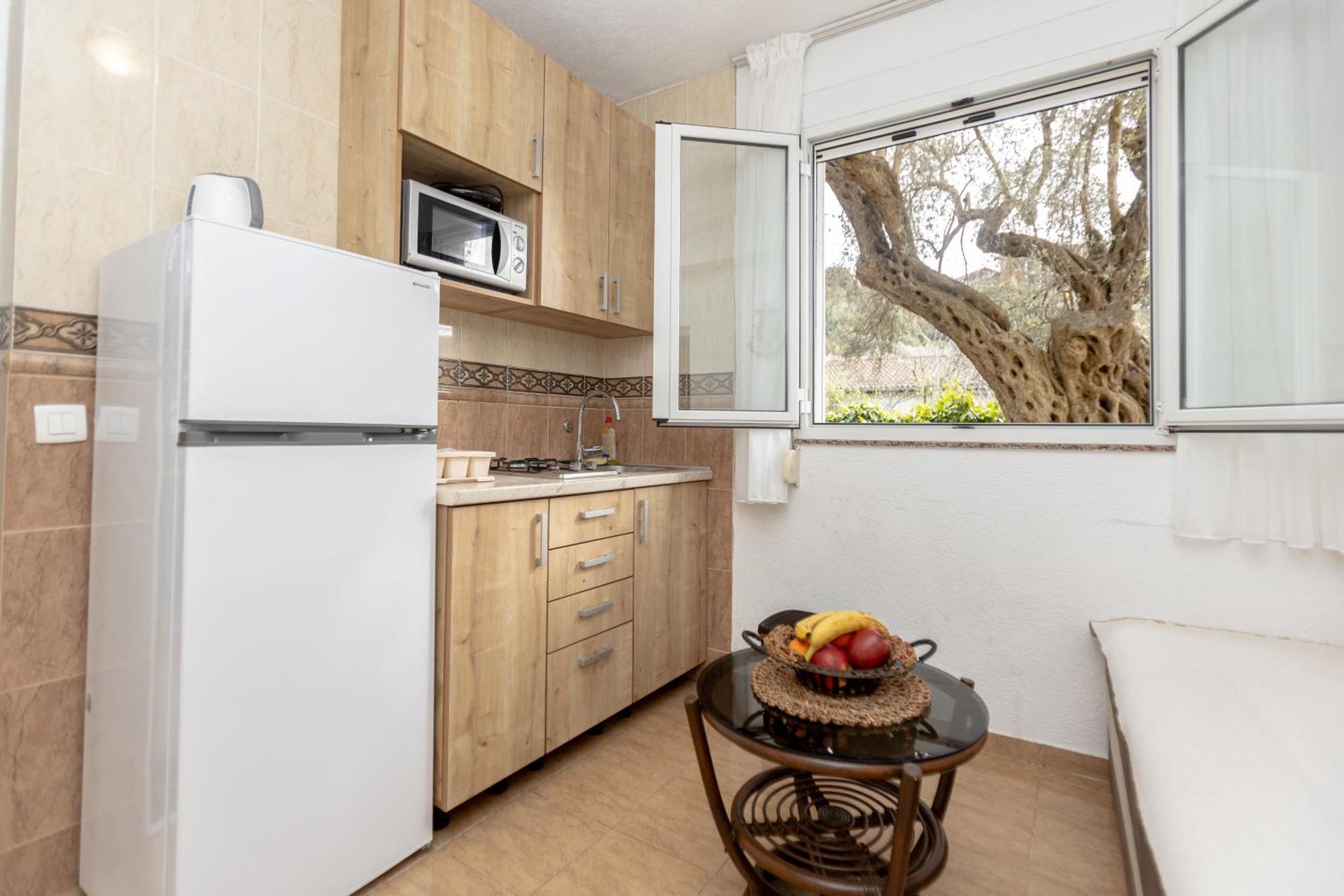 Apartments Oliva Utjeha Εξωτερικό φωτογραφία